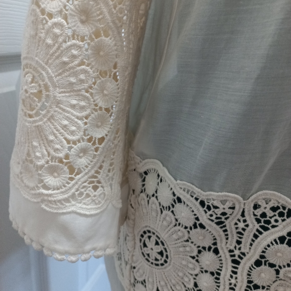 Anthropologie White Silky Embroidered Tunic, S - Picture 5 of 12